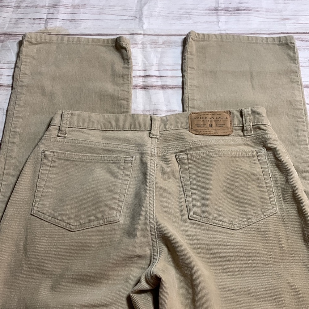 American Eagle Corduroy Pants - Picture 4 of 8